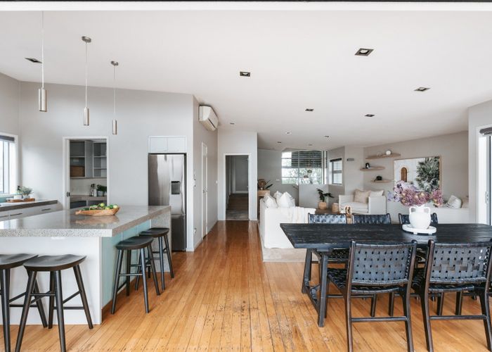  at 13 Tay Street, Mount Maunganui, Mount Maunganui