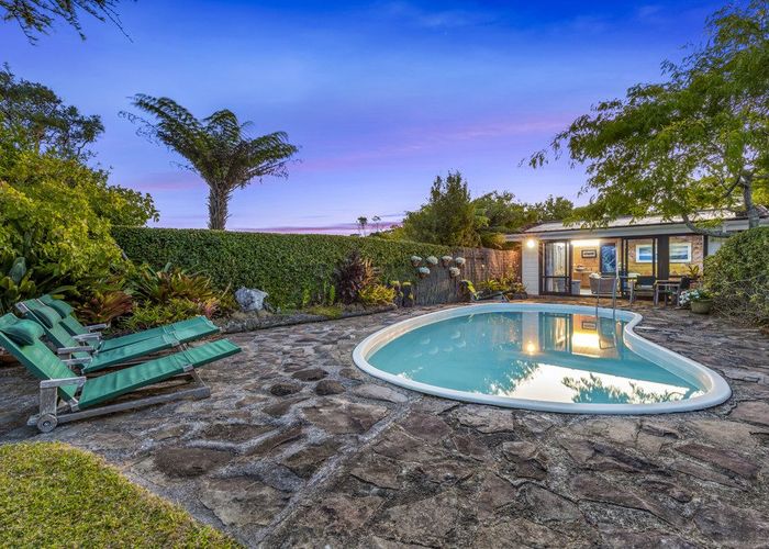  at 15 Puketaha Road, Swanson, Waitakere City, Auckland