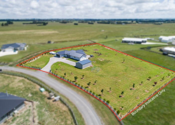  at 455E Taonui Road, Colyton