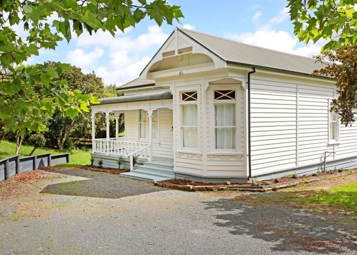  at 396 Redoubt Road, Totara Park, Manukau City, Auckland