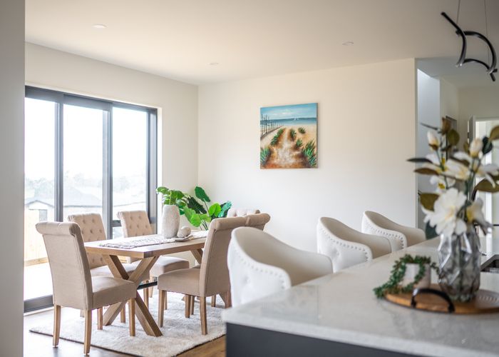  at 21 Henriette Place, Totara Park, Auckland