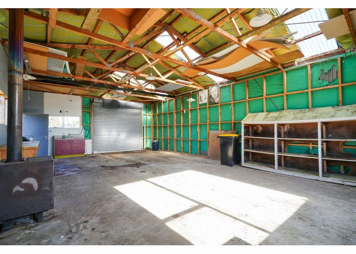  at 178 Avon Road, Clifton, Invercargill