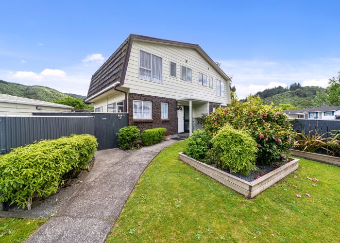  at 2/4 Beryl Grove, Birchville, Upper Hutt