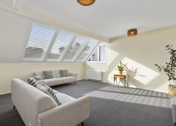  at 53 Jubilee Road, Khandallah, Wellington