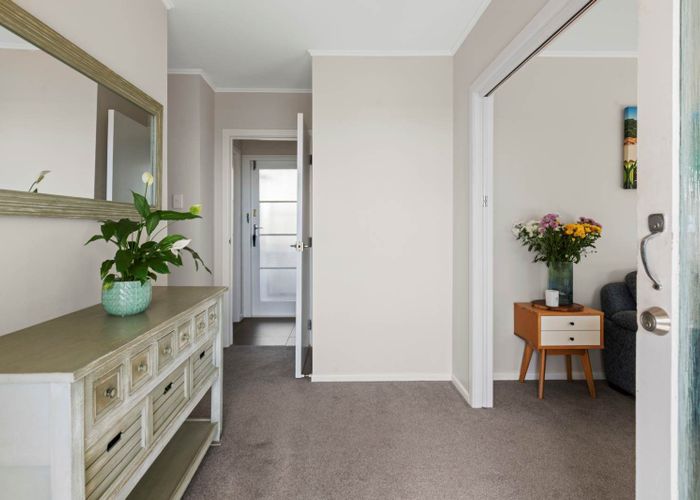  at 9 Reydon Place, Cockle Bay, Manukau City, Auckland