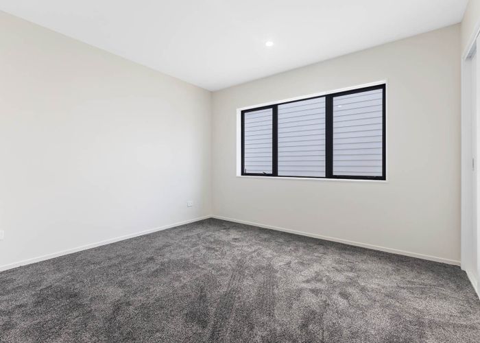  at 1/68 Maplesden Drive, Clendon Park, Manukau City, Auckland