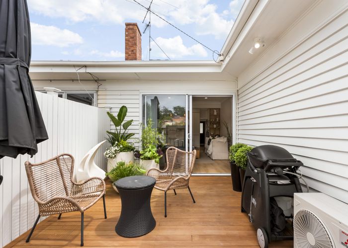  at 1/37 Patteson Avenue, Mission Bay, Auckland City, Auckland