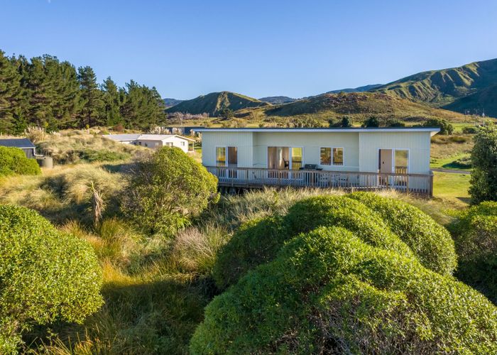  at 13 Nunu Drive, Flat Point, Masterton, Wellington