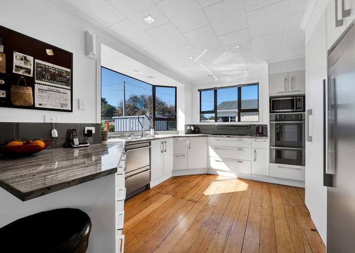  at 4 Henui Street, Strandon, New Plymouth