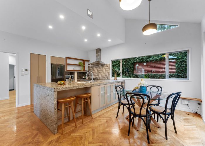  at 118A Riddell Road, Glendowie, Auckland