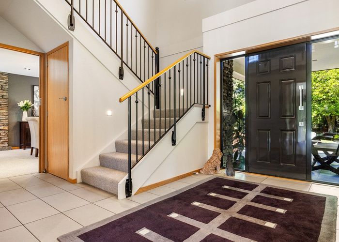  at 215 Sparks Road, Hoon Hay, Christchurch City, Canterbury