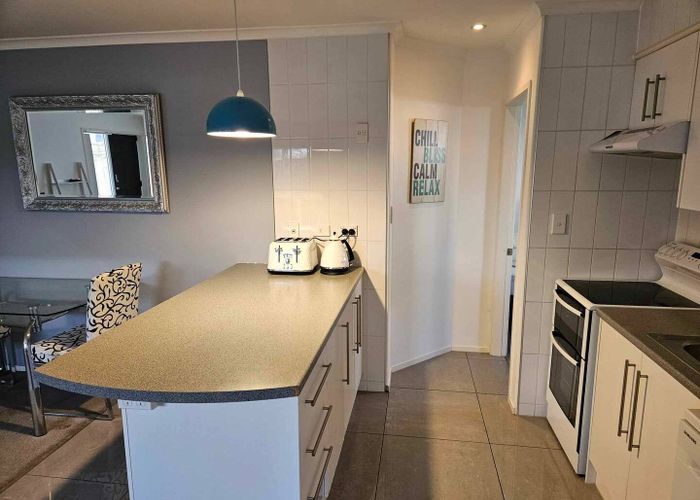  at 32b Maranui Street, Mount Maunganui, Tauranga, Bay Of Plenty
