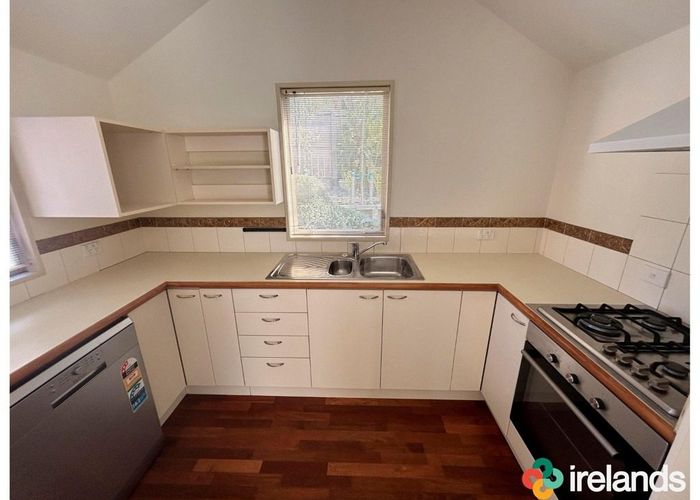  at 86 Mount Pleasant Road, Mount Pleasant, Christchurch City, Canterbury