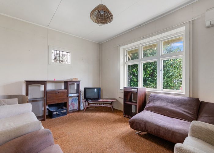  at 12 Somerset Crescent, Spreydon, Christchurch City, Canterbury