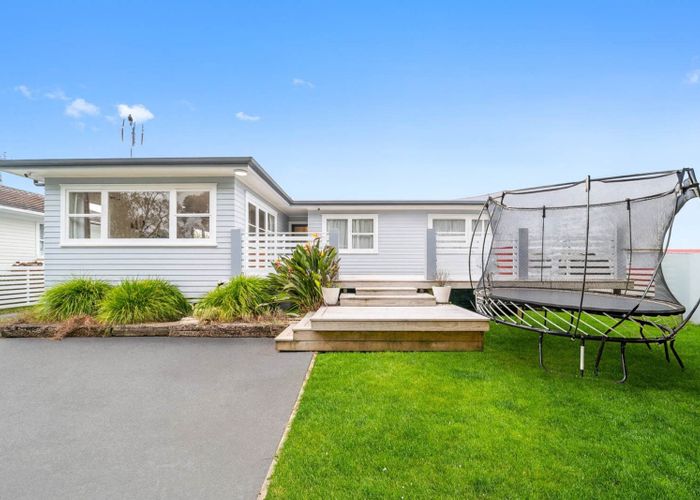  at 21 Sylvia Road, Hillcrest, North Shore City, Auckland