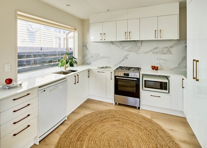  at 2/13 Derwent Lee Grove, Epuni, Lower Hutt