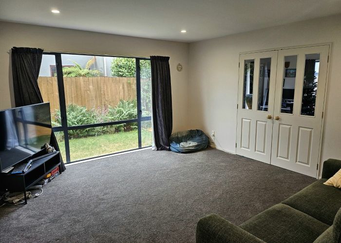  at 54 Parade Court, Addington, Christchurch City, Canterbury