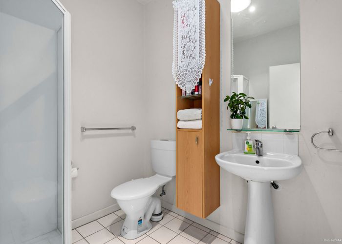  at 136/2 Armoy Drive, East Tamaki, Manukau City, Auckland