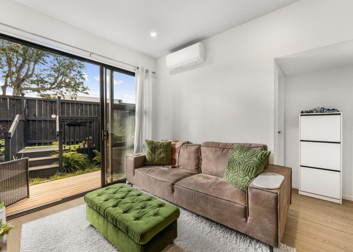  at 39 Coates Crescent, Panmure, Auckland City, Auckland
