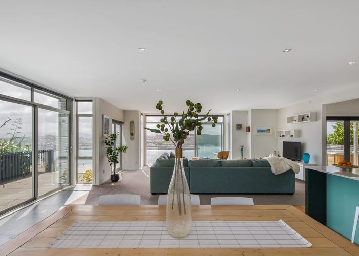  at 25 View Road, Houghton Bay, Wellington