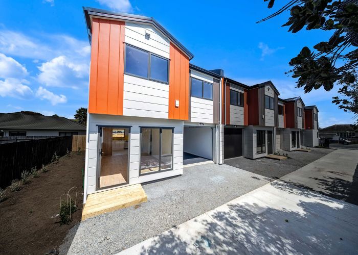  at 51 Manuroa Road, Takanini, Papakura, Auckland