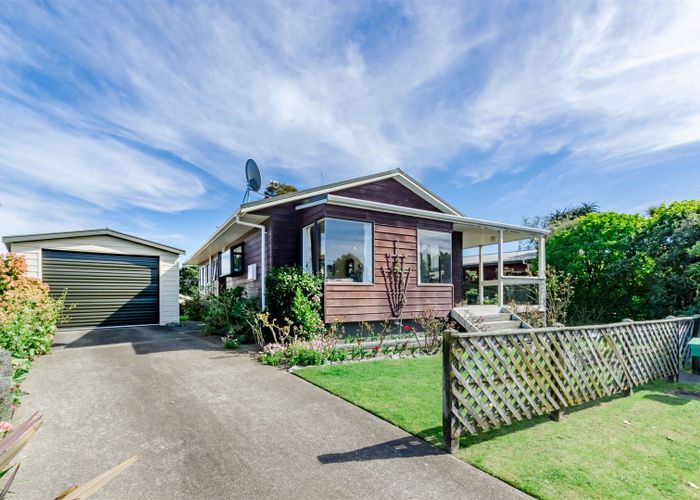  at 4 Sandpiper Court, Paraparaumu Beach, Paraparaumu