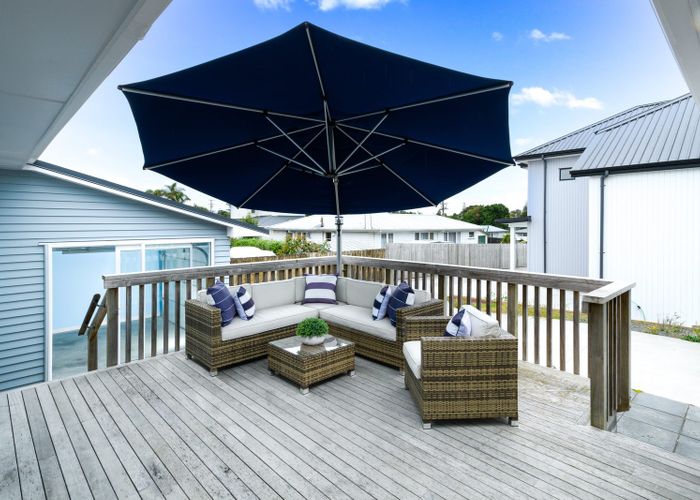  at 107 Wharf Road, Te Atatu Peninsula, Auckland