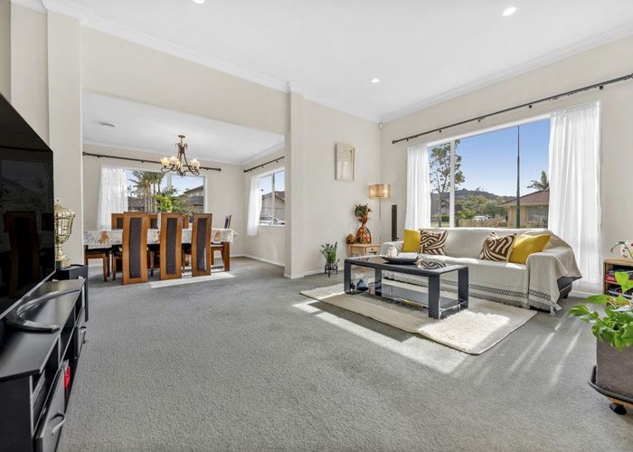  at 1 Stornaway Drive, Flat Bush, Manukau City, Auckland