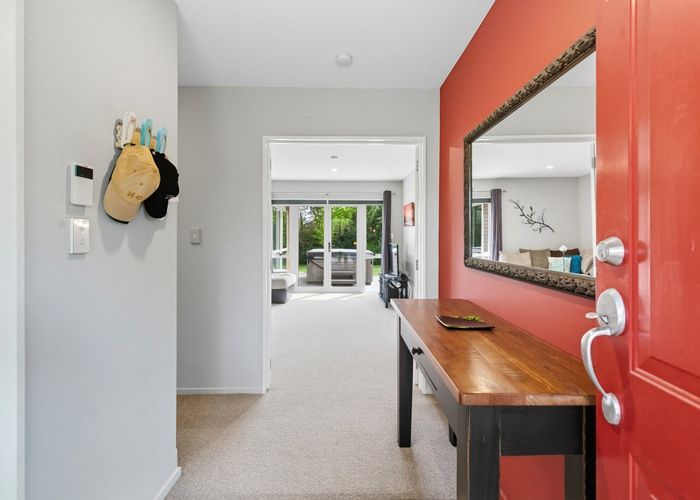  at 21 Blowers Place, Halswell, Christchurch City, Canterbury