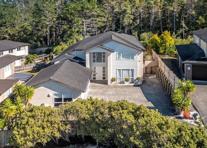  at 68 Harrowglen Drive, Albany, North Shore City, Auckland