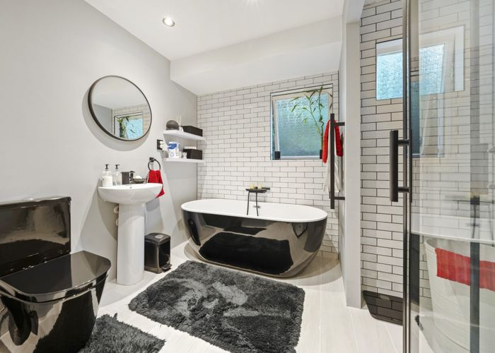  at 19 Laser Place, Bayview, Auckland