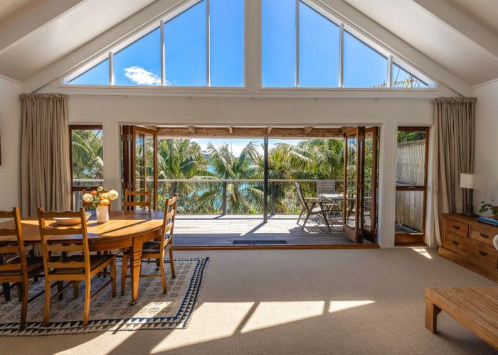  at 5 Kennedy Point Road, Kennedy Point, Waiheke Island, Auckland