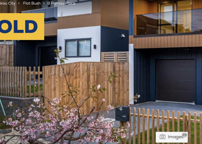  at 9 Pumau Place, Flat Bush, Auckland
