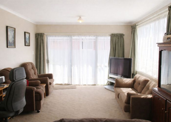  at 1/373 Main North Road, Redwood, Christchurch City, Canterbury