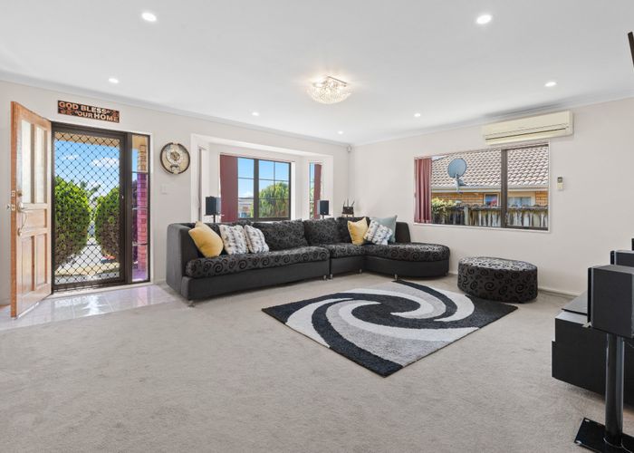  at 94 Pitt Avenue, Clendon Park, Auckland