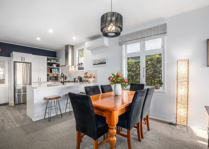  at 7 Marine Parade, Eastbourne, Lower Hutt, Wellington