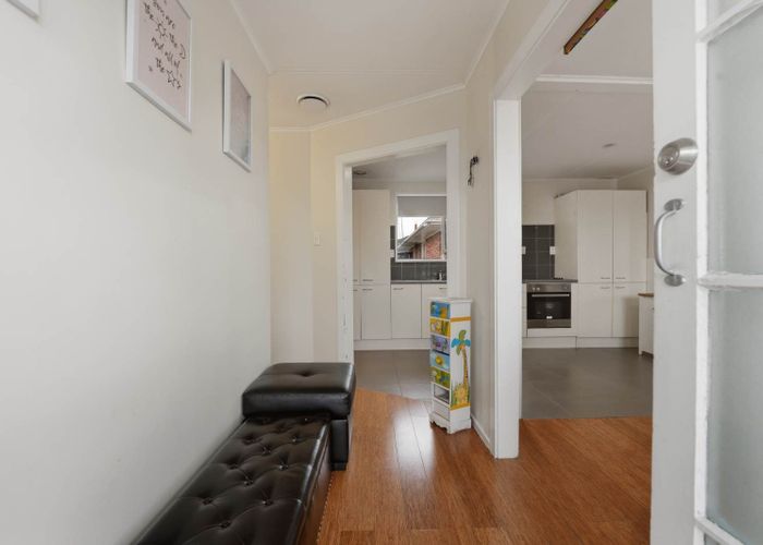  at 4 Plymouth Place, Papatoetoe, Manukau City, Auckland