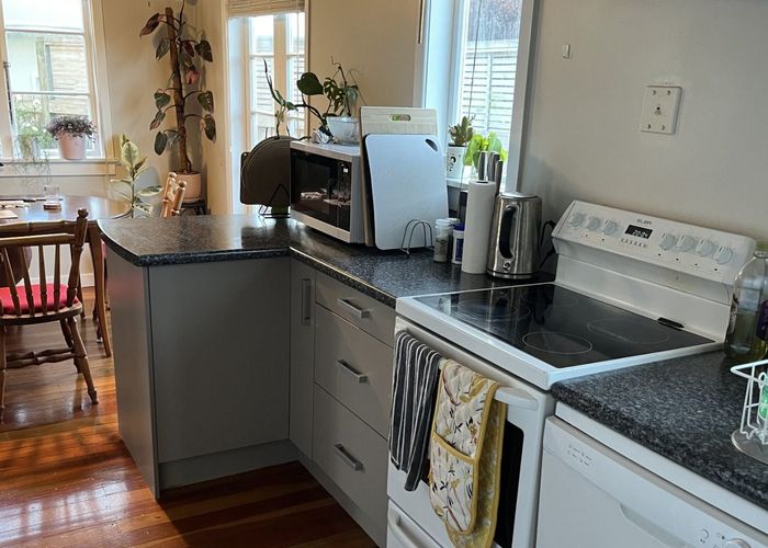  at 6 Rarawa Place, Vogeltown, New Plymouth, Taranaki