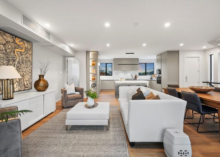  at 13B Dominion Street, Takapuna, North Shore City, Auckland