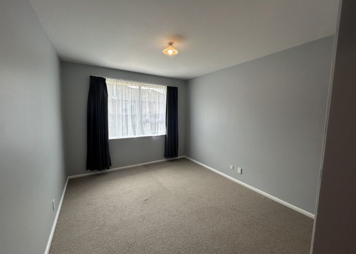  at 19B Sturrocks Road, Redwood, Christchurch City, Canterbury