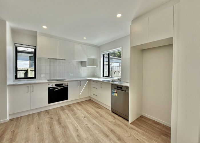  at 4/107 Smith Street, Woolston, Christchurch