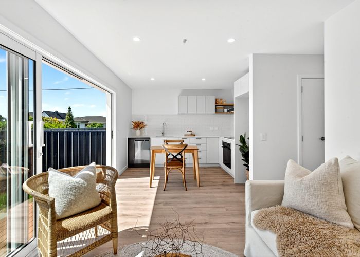  at 18C Avenue Road, Greenmeadows, Napier, Hawke's Bay