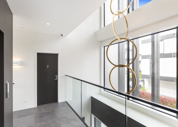  at 2/30 Peterborough Street, City Centre, Christchurch City, Canterbury