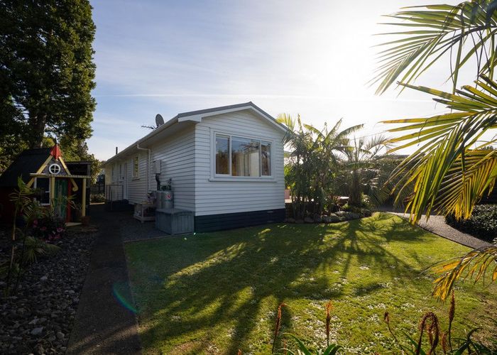  at 204 Ngamotu Road, Spotswood, New Plymouth