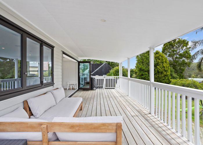  at 24 School Road, Riverhead, Riverhead