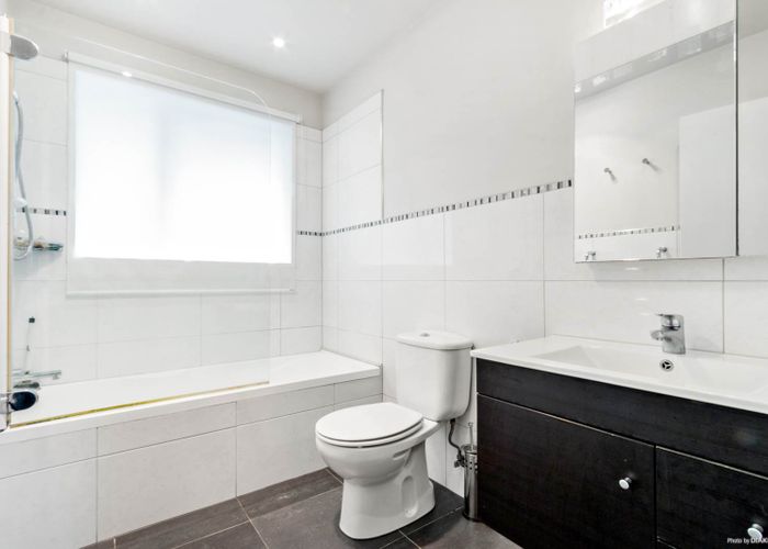  at 23 Pulman Place, Clover Park, Auckland