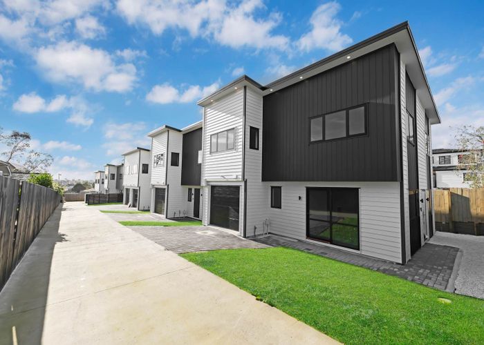  at Lot 4/83 Station Road, Papatoetoe, Manukau City, Auckland