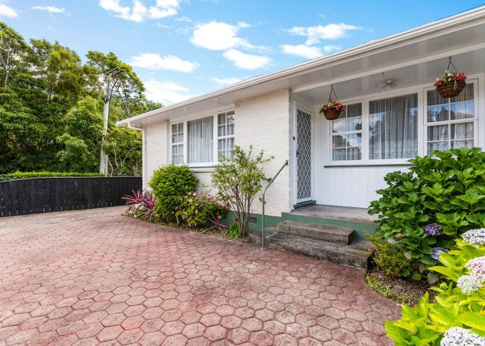  at 387 Fergusson Drive, Heretaunga, Upper Hutt