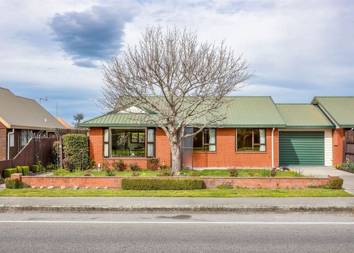  at 1/138 Racecourse Road, Sockburn, Christchurch