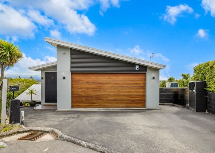  at 4 Patchett Place, Cashmere, Christchurch City, Canterbury